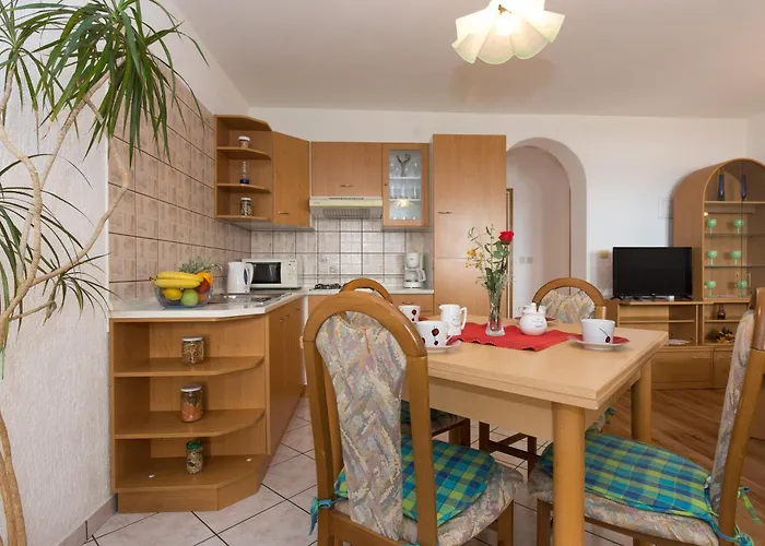 Apartament Family-friendly With Swimming Pool Punat, Krk - 5345 Punat