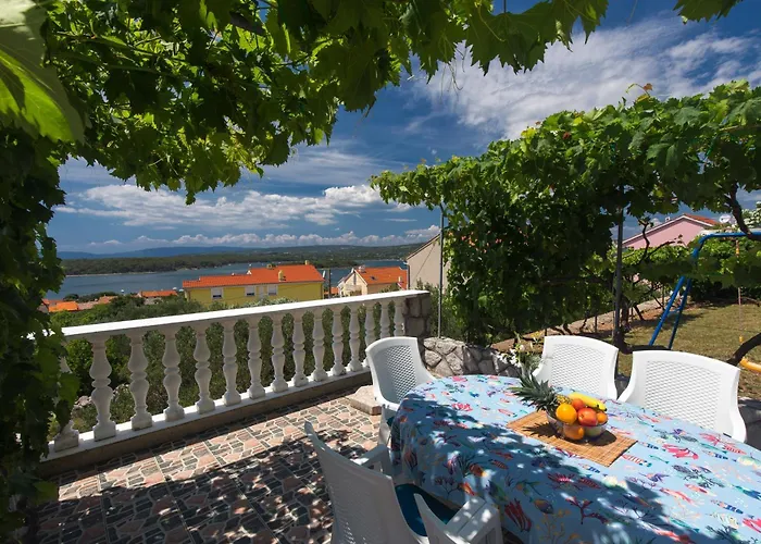 Family-friendly With Swimming Pool Punat, Krk - 5345 푸나트
