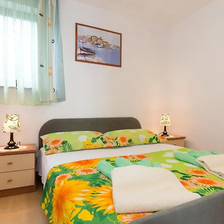 Family-friendly With Swimming Pool Punat, Krk - 5345 Apartmán