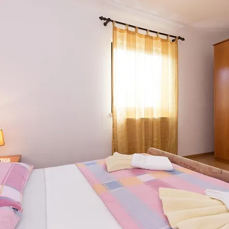 Family-friendly With Swimming Pool Punat, Krk - 5345 * Punat