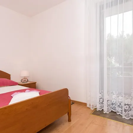 Family-friendly With Swimming Pool Punat, Krk - 5345 Apartmán Punat