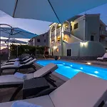 Family-friendly With Swimming Pool Punat, Krk - 5345 * Punat