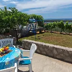 Apartamento Family-friendly With Swimming Pool Punat, Krk - 5345 *