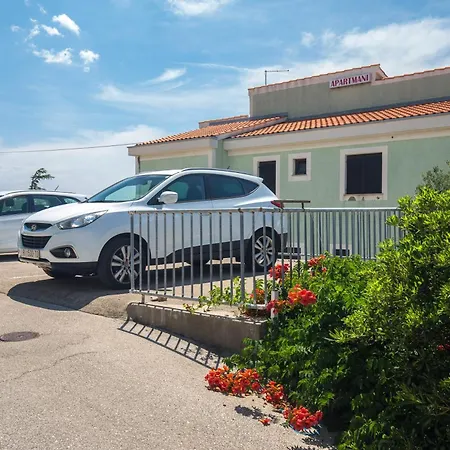 Family-friendly With Swimming Pool Punat, Krk - 5345 Apartamento Punat