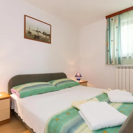 Family-friendly With Swimming Pool Punat, Krk - 5345